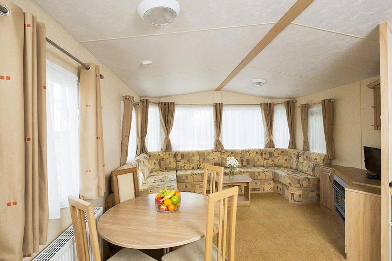 Whitecliff Bay Holiday Park Бембридж Экстерьер фото